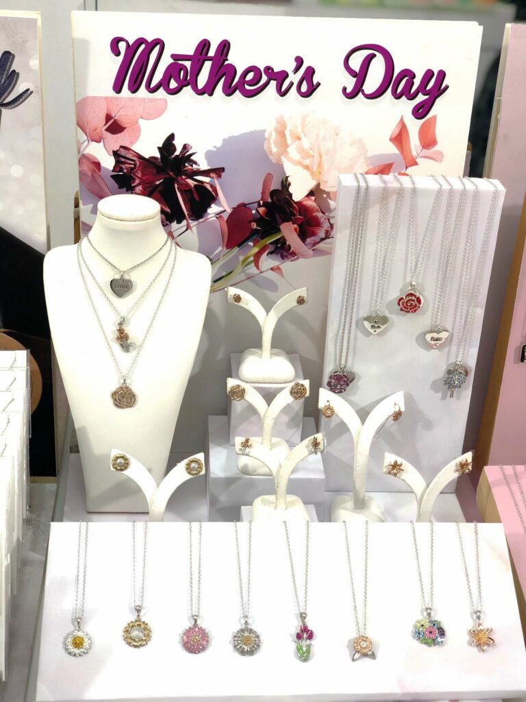 RoyiSal_Production_Products-Collections_Mother’s Day-min