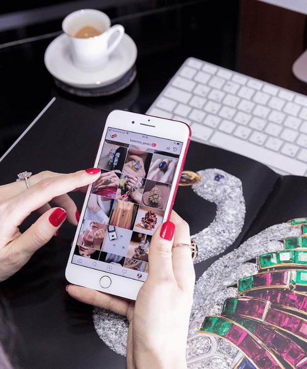 The Role of Social Media in the Jewelry Industry