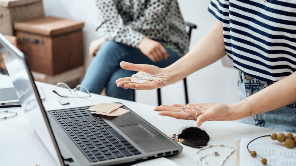 The Role of Social Media in the Jewelry Industry