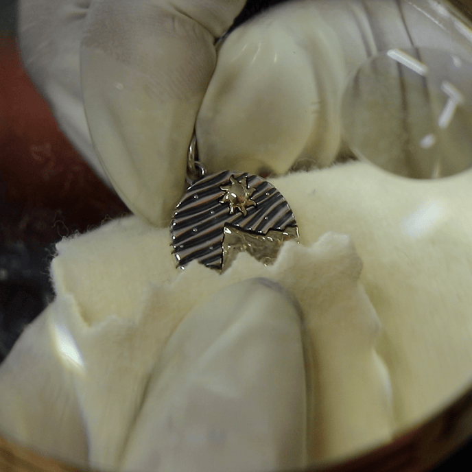 Sample Production & Approval – Test, Refine, Approve